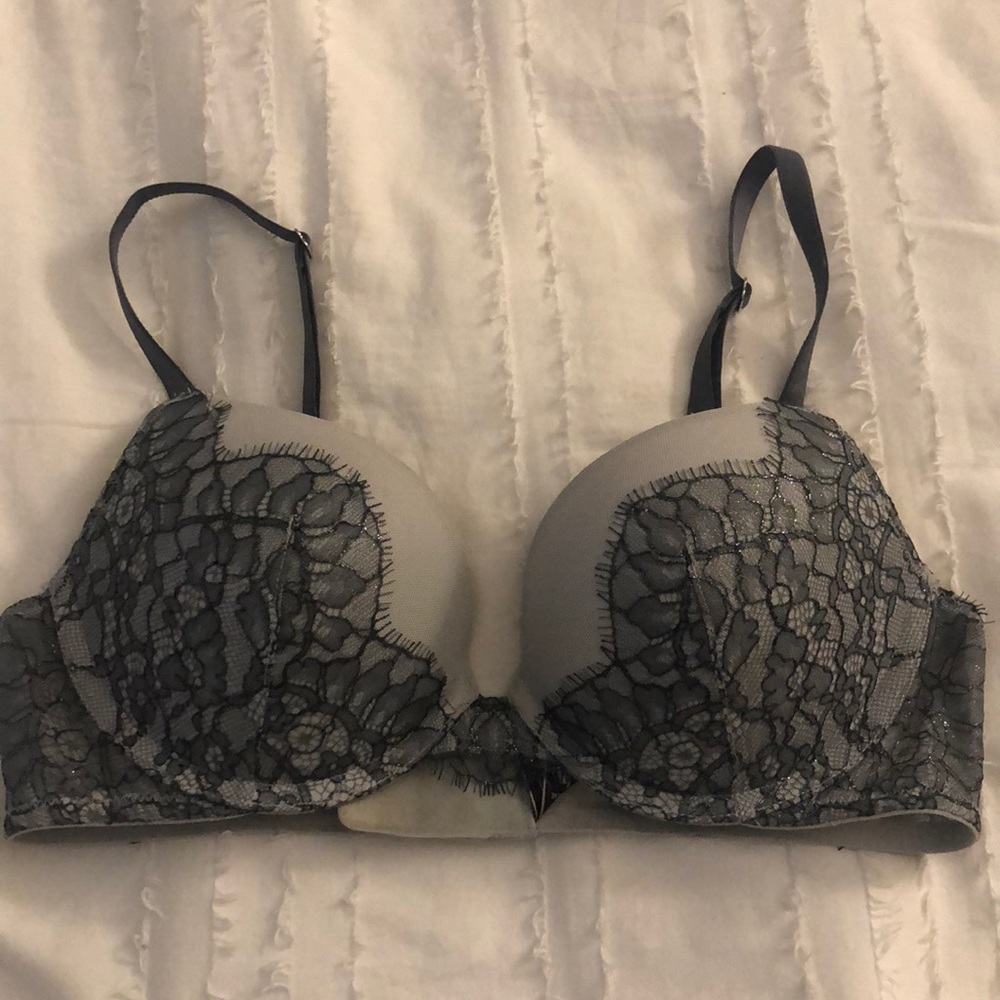 Victoria’s Secret Very Sexy Push-up